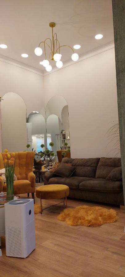 Apartament M วาตราดอร์เนย์ ภายนอก รูปภาพ